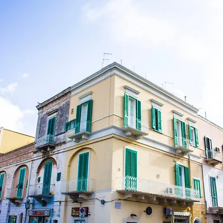 Dimora Iride Apartment *